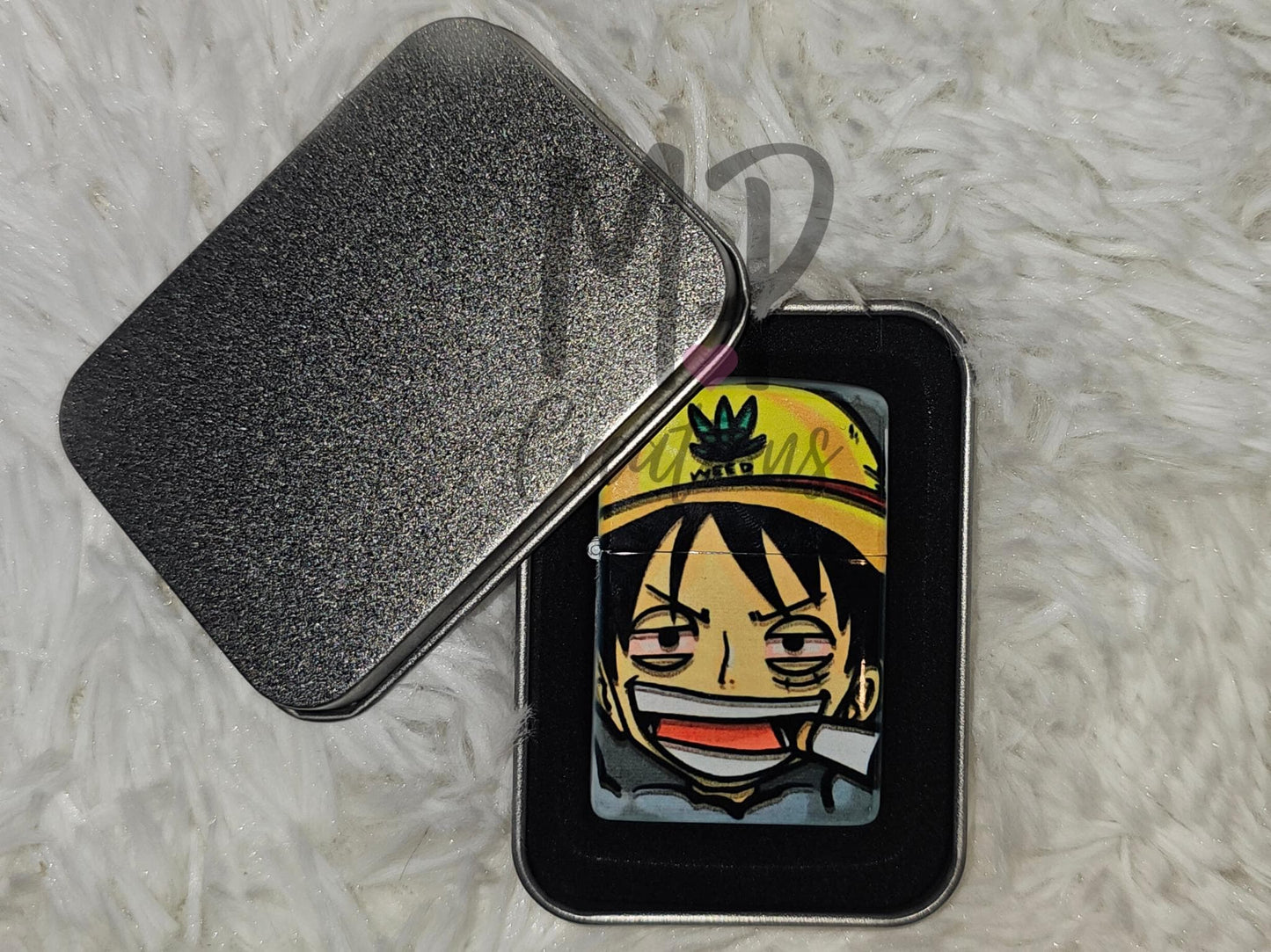 One Piece Luffy Grinder and Zippo Lighter featuring vibrant illustration, perfect for collectors and fans alike.